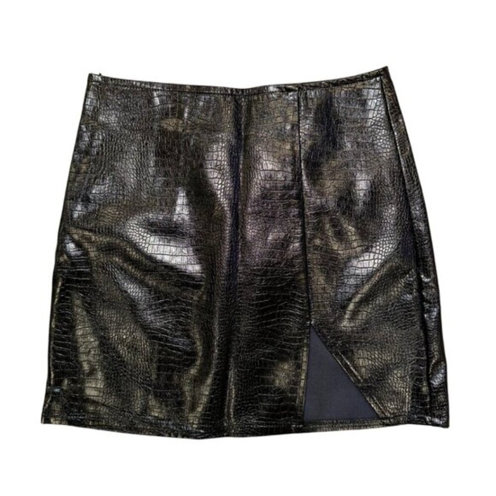 Zara Black Faux Leather Croc Embossed Mini Skirt Size Small